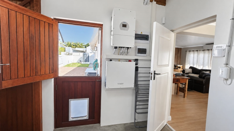 4 Bedroom Property for Sale in Stilbaai Wes Western Cape